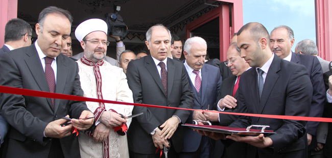 Kampüs Camii açıldı
