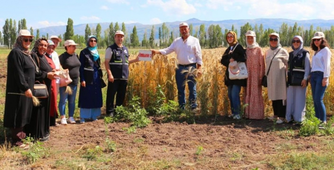 Erzincanlı Kadın Çiftçilere Erzurum gezisi