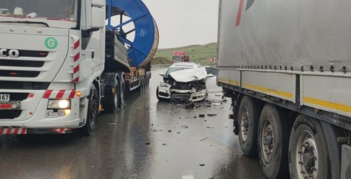 Erzurum'da zincirleme trafik kazası: 10 yaralı