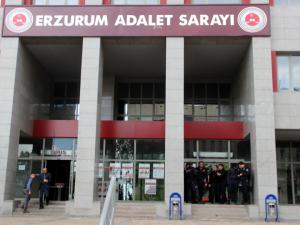  Erzurumda 2 kişinin öldüğü kavganın 17 şüphelisi adliyeye sevk edildi