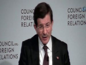 Davutoğlu'ndan sağlık çalışanlarına müjde