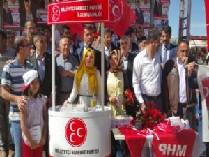 MHP ADAYLARI ÇİMEN AŞKALE VE ÇAT'A ÇIKARMA YAPTI