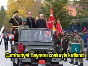 ERZURUM'DA CUMHURİYET BAYRAMI TÖRENLERLE KUTLANDI