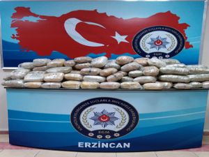 ERZİNCAN'DA UYUŞTURUCU TACİRLERİNE DARBE