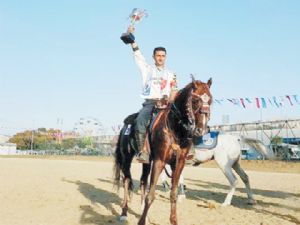 Cirit'in şampiyonu Kombinaspor