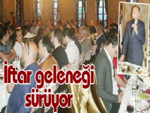 İftar geleneği sürüyor