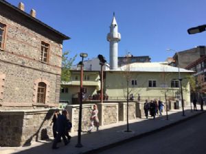 Dönüşümden Yukarı Mumcu Camii de nasiplenecek