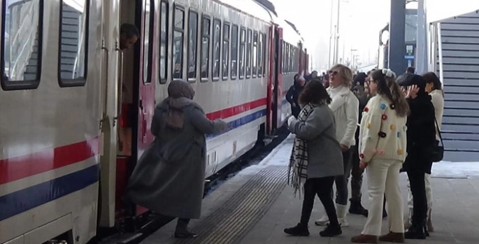 Kars'tan Erzurum'a tren yolculuğu