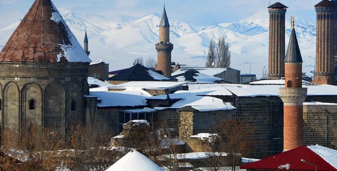 Meteorolojiden çığ, buzlanma ve don uyarısı