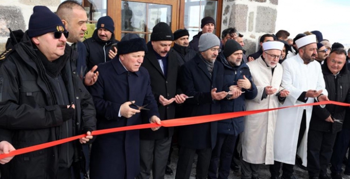 Pir Ali Baba Türbesi törenle açıldı