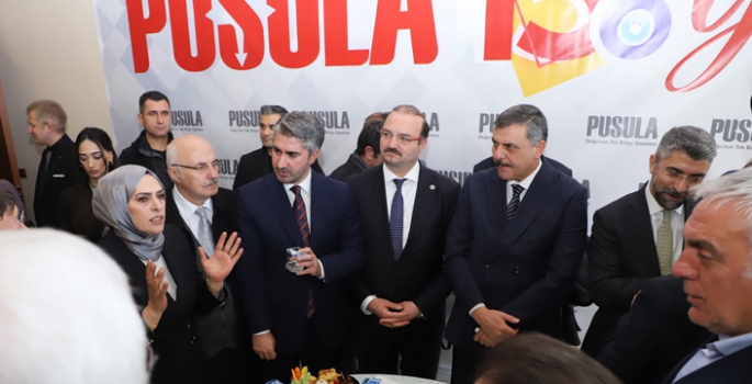 Pusula Gazetesi yeni binasında