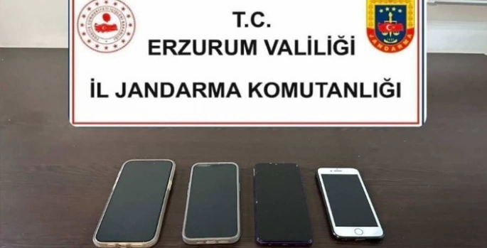 Sahte telefon satıcılarına suçüstü