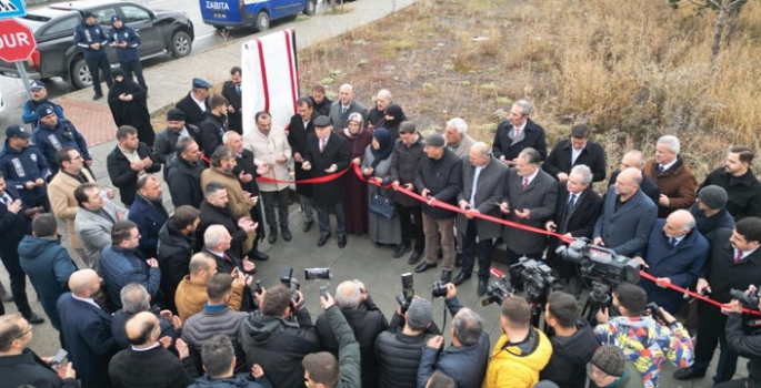 Şehit annesinin oğluna ağıtı ağlattı