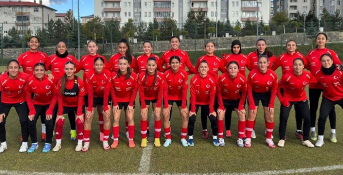 U17 Kız Millî Takımı Erzurum’da toplandı