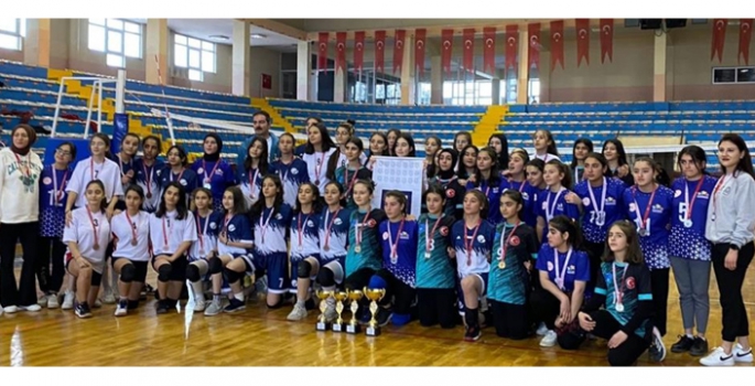 Voleybolda Aşkale rüzgarı